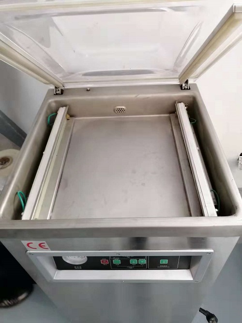 袋装产品用的真空包装机怎样进行保养与维护?(图1) 袋装产品用的真空包装机怎样进行保养与维护?(图1)