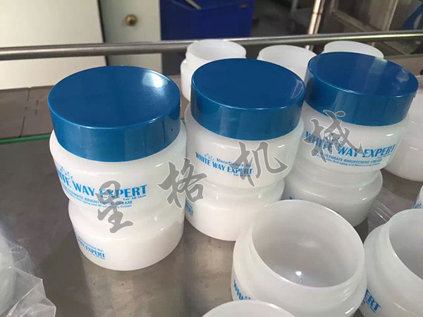 热门推荐:全自动灌装旋盖一体机(图6)